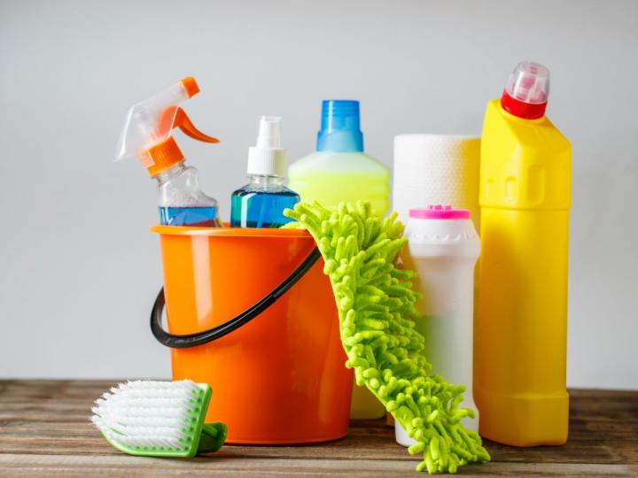 Commandez des produits essentiels pour l’entretien de votre maison.